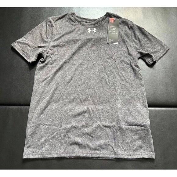 NWT Under Armour Athletic Set Boys Youth Size Medium - Picture 2 of 4